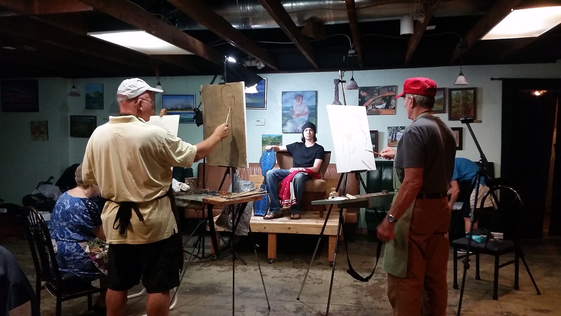 artists-2731106_1920